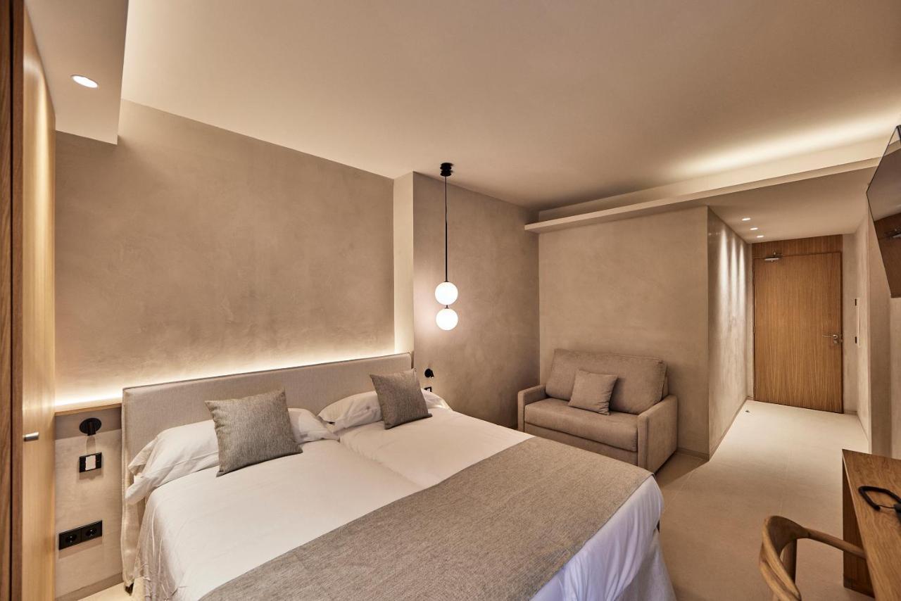Joe's Gomila Boutique Hotell 4*