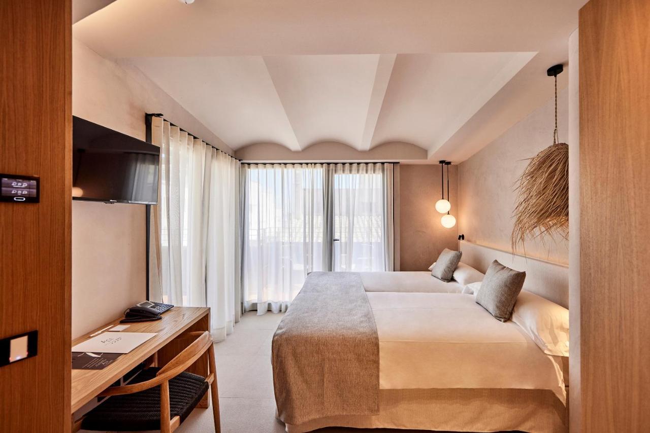 Joe's Gomila Boutique Hotell 4*