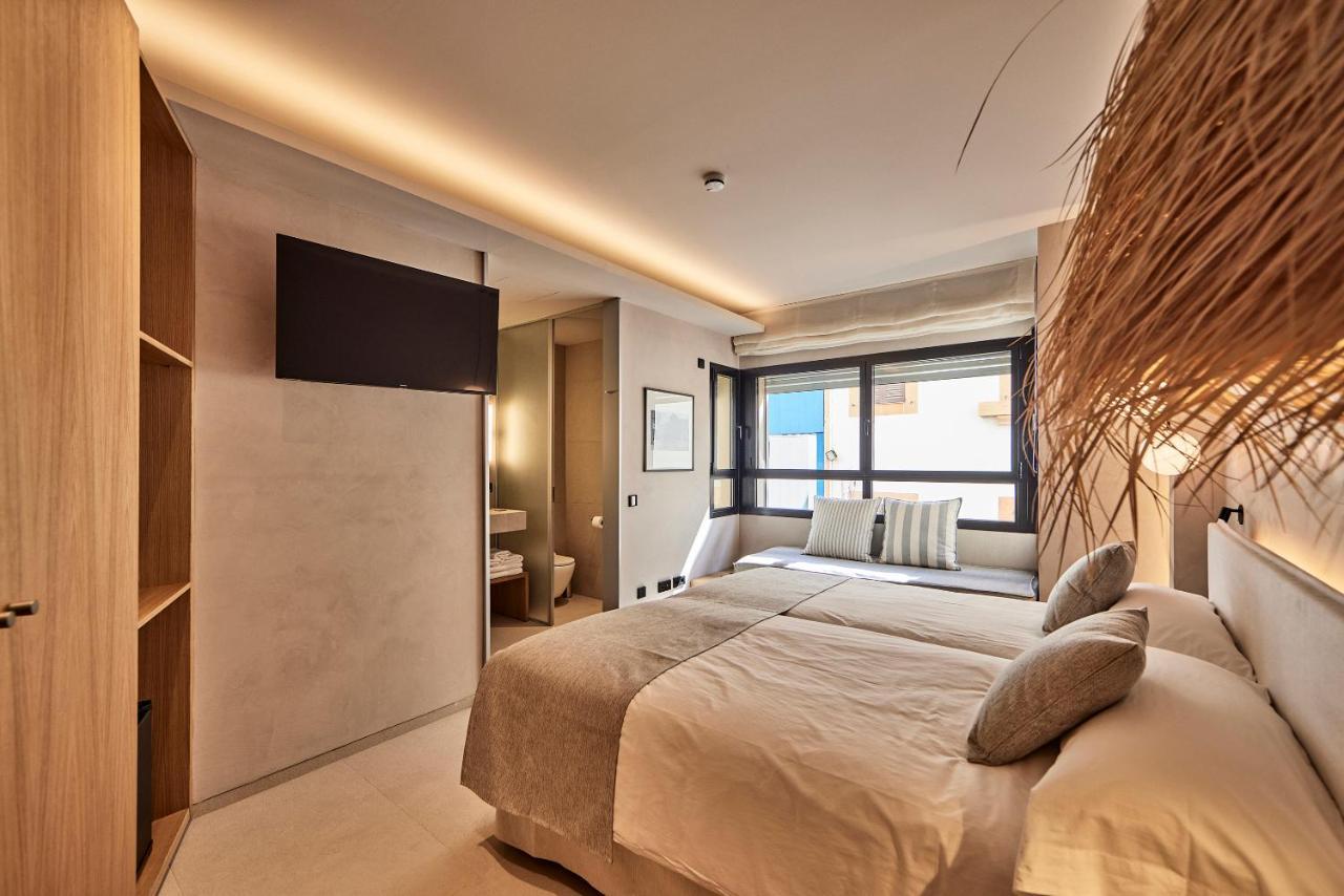 Joe's Gomila Boutique Hotell 4*